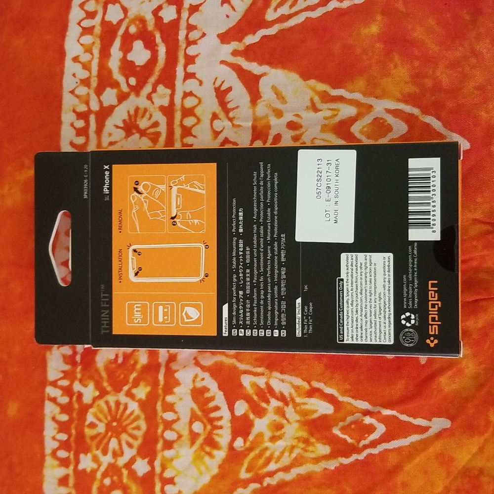 Spigen iPhone X case - Picture 2 of 3